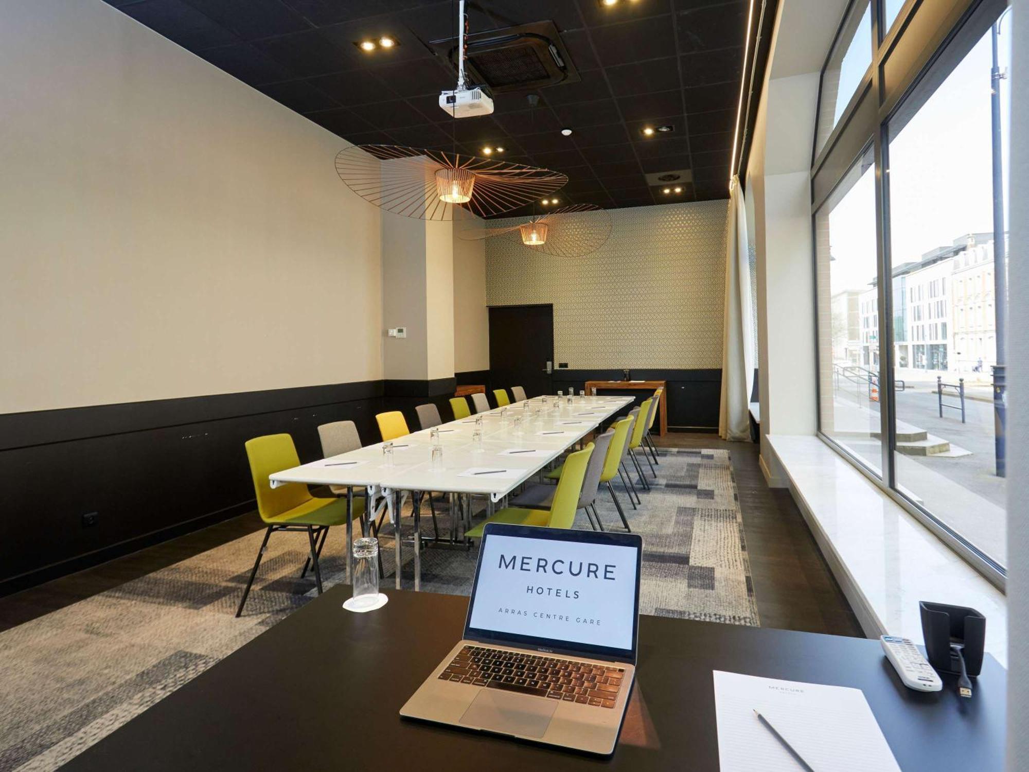 Mercure Arras Centre Gare Экстерьер фото