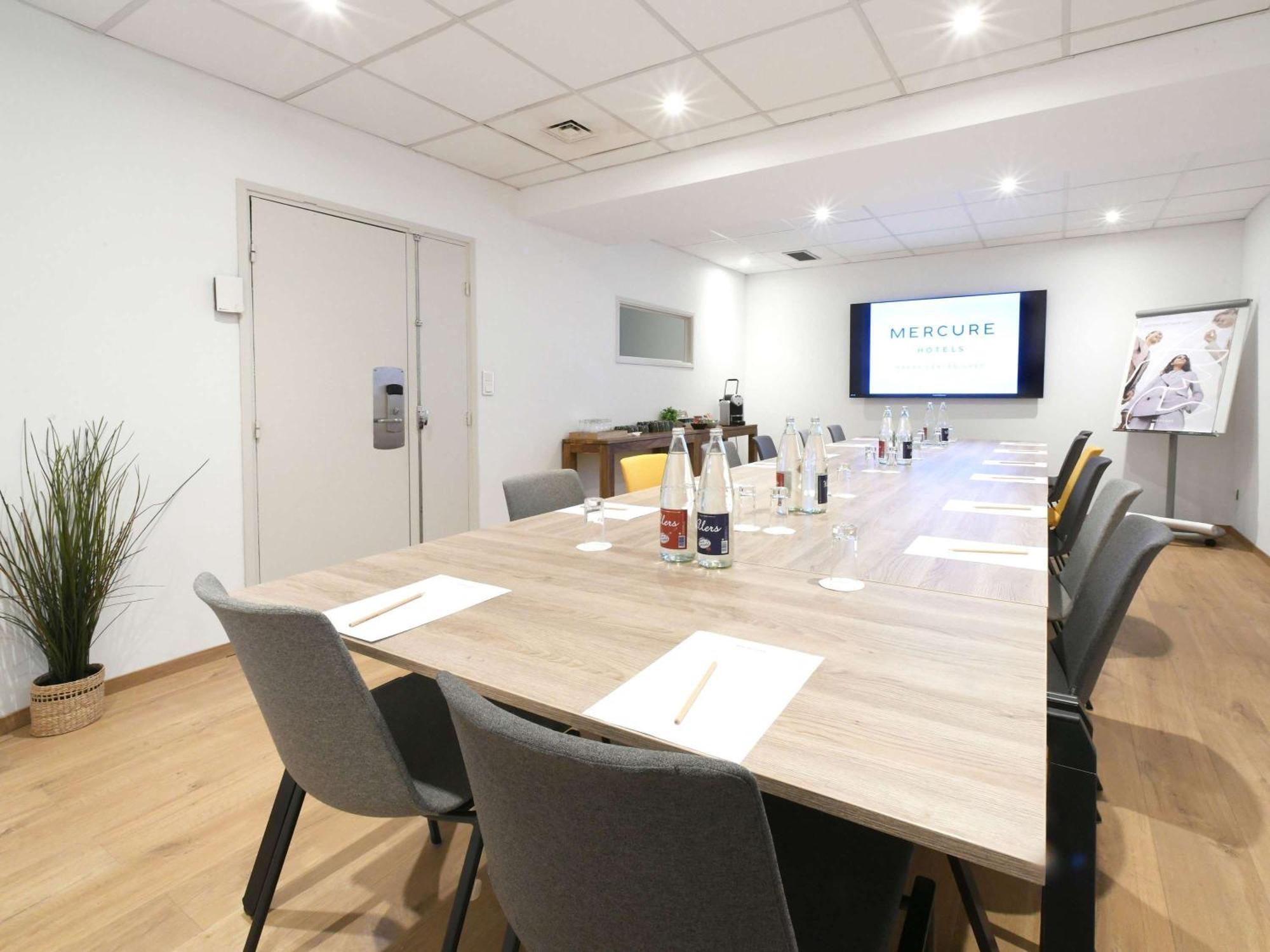 Mercure Arras Centre Gare Экстерьер фото